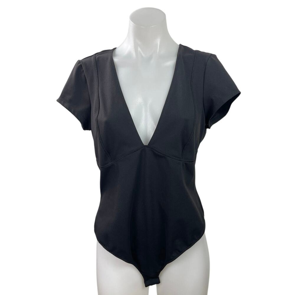Free People Intimately Black Plunge V Neck Short Sleeve Bodysuit Top Size XS